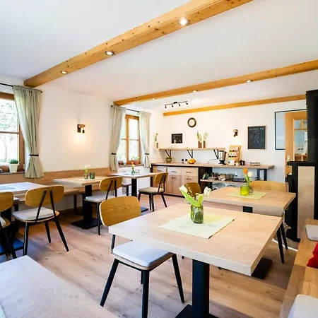 住宿加早餐酒店 Weinberghof Ilkerl-luf