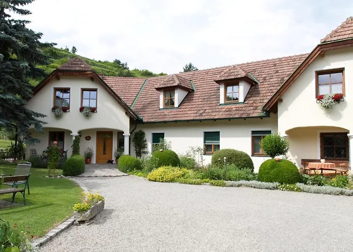 Weinberghof Ilkerl-luf Bed & Breakfast 3*